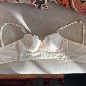 NWOT B.Tempt'd by Wacoal Lace Balconette Bra - 34 B